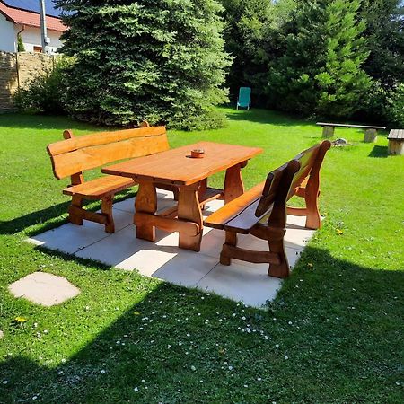 Appartement V Prirode Na Okraji Frenstatu Pod Radhostem à Frenštát pod Radhoštěm Extérieur photo