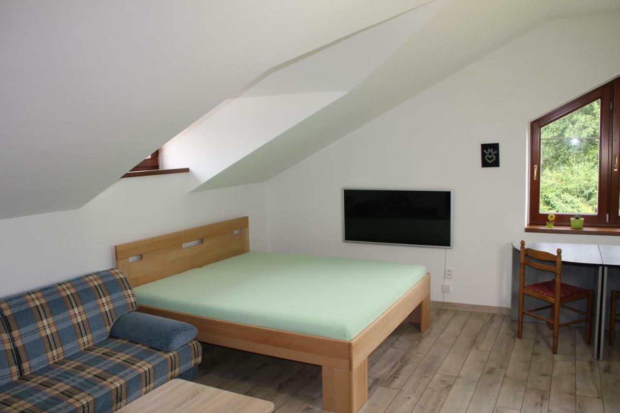 Appartement V Prirode Na Okraji Frenstatu Pod Radhostem à Frenštát pod Radhoštěm Extérieur photo
