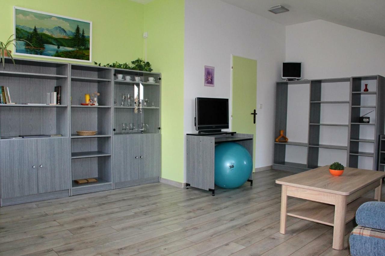 Appartement V Prirode Na Okraji Frenstatu Pod Radhostem à Frenštát pod Radhoštěm Extérieur photo