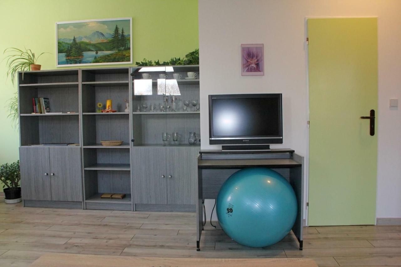 Appartement V Prirode Na Okraji Frenstatu Pod Radhostem à Frenštát pod Radhoštěm Extérieur photo